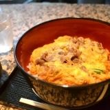 卵とだしがお米に絡み合う丼ランチ！！