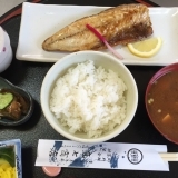 【魚七商店　結（ゆい）】一人でも気軽に美味しいお魚ランチ｜石巻本町