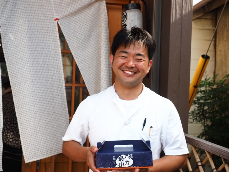 主に和菓子を担当している野口秀明さん