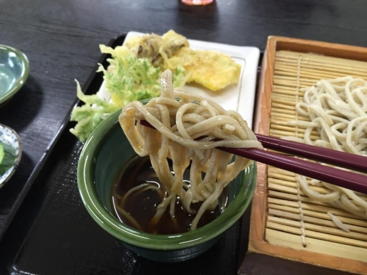 もりそばの野菜天ぷらトッピング