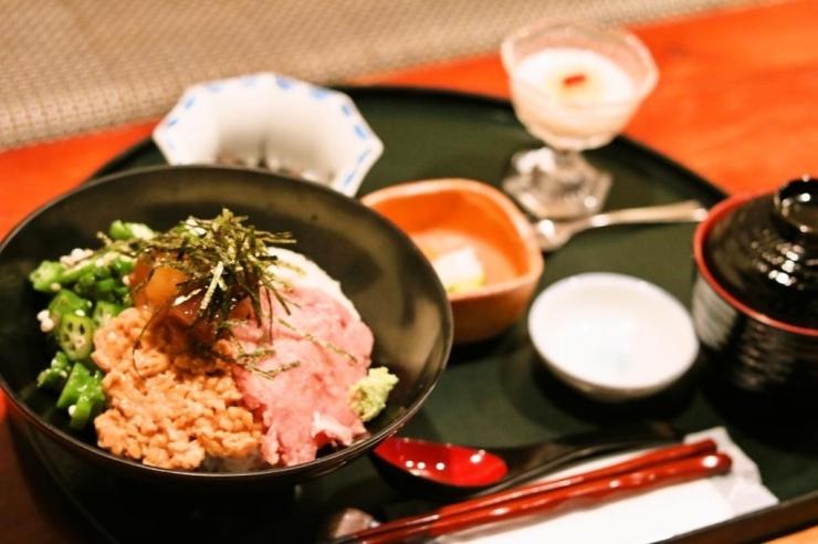 ねばとろ丼