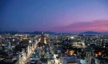 スカイラウンジ リーガトップからの夜景イメージ