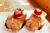 【小さな苺ロールケーキ】(300円)