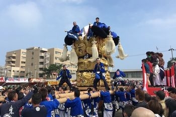 東雲太鼓台（河川敷）