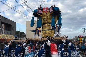 楠崎太鼓台（多喜浜駅前）