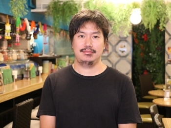 カオマンガイバザール立川店　横田さん