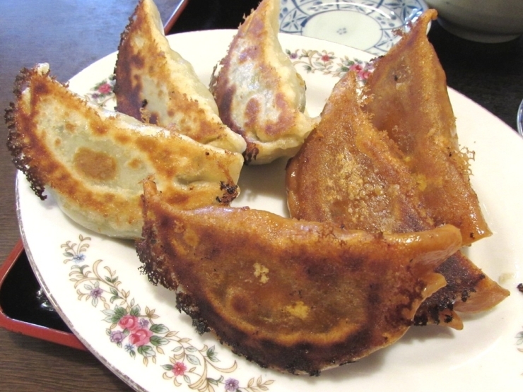 名物「でっかい餃子」