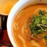 『おばんざい良平家』さんのカレーうどんは播州名物ひね鶏がたっぷり！