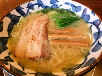 鶏白湯　塩らーめん