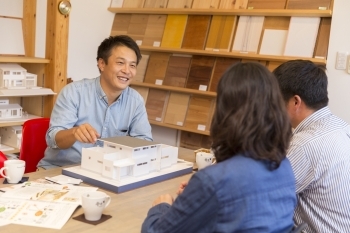 「株式会社 浅井良工務店」