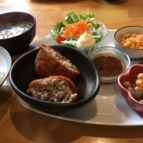 アリクイ食堂でヘルシーなランチ