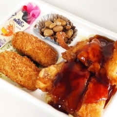 クリームコロッケ・チキン南蛮弁当