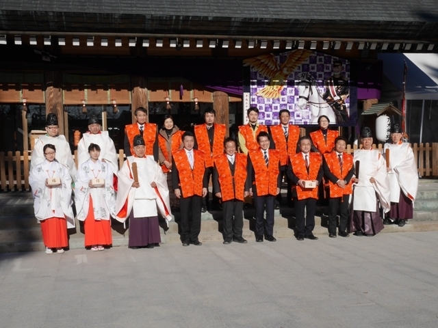 当日は国会議員、県会議員の方々が沢山居られました。<br>皆さんこの町がより良い町に発展する為に頑張っておられる方々です。<br>今後とも宜しくお願いいたします！<br>