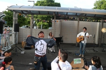 今回のドッキリを内緒で企画した山下さん♪<br>千葉さん思わず「聞いてないよ～」（笑）