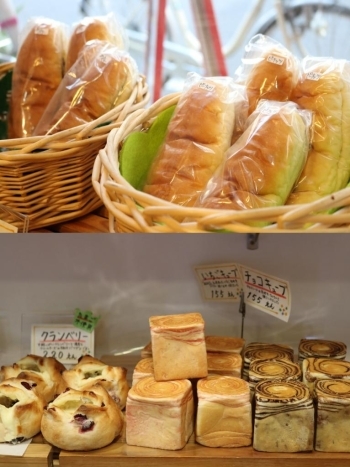人気のふんわりコッペパンや各種菓子パン、総菜パンが並びます