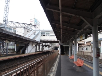 近鉄生駒駅　南口方面へ