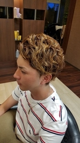 男性の方もオシャレにカッコイイスタイルを提案！「brilliant hair（ブリリアントヘアー）」