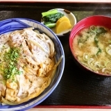 【栄屋食堂】栃尾地域で昔ながらの雰囲気でくつろげる食堂でランチ