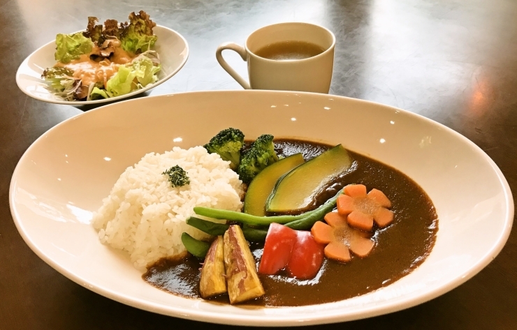 「コノCAFE」玉東町で、おしゃれで人気のカフェレストラン！