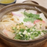 熱々！寒い時にぴったりの鍋焼きうどん