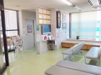 待合室「松尾医院」