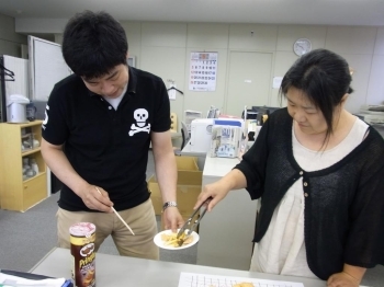 きのこも食べなさい。<br>「ボク、チョコアレルギーなんで…」<br>これ、チョコとかじゃなくて、きのこだから。