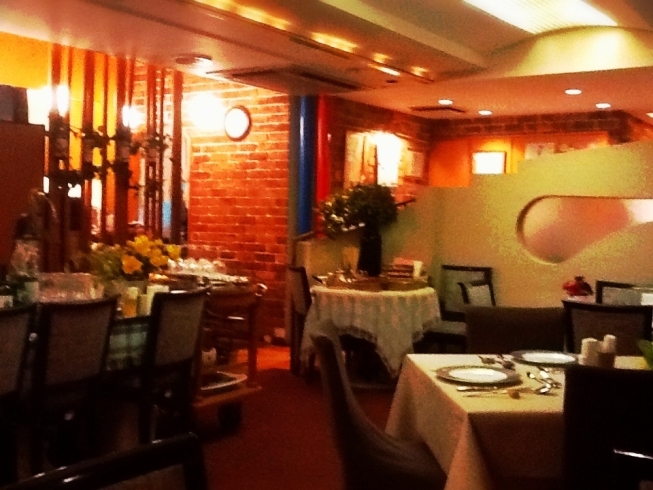 「レストラン パリの朝市」開業約30年　老舗フランス料理のお店