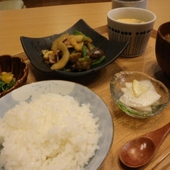 あおほし食堂
