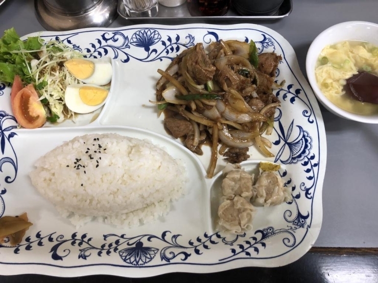 ジンギスカン定食870円！