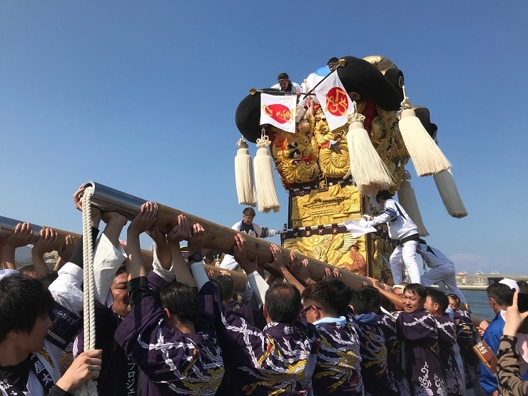 口屋太鼓台、上陸へ