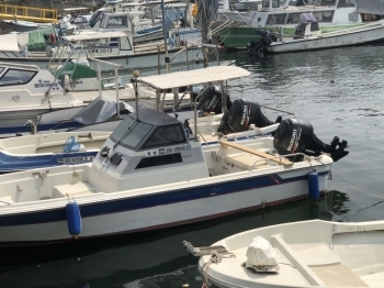 多くのお客様が、当店でボートと船外機を購入し保管しています。「三津浜マリンサービス」