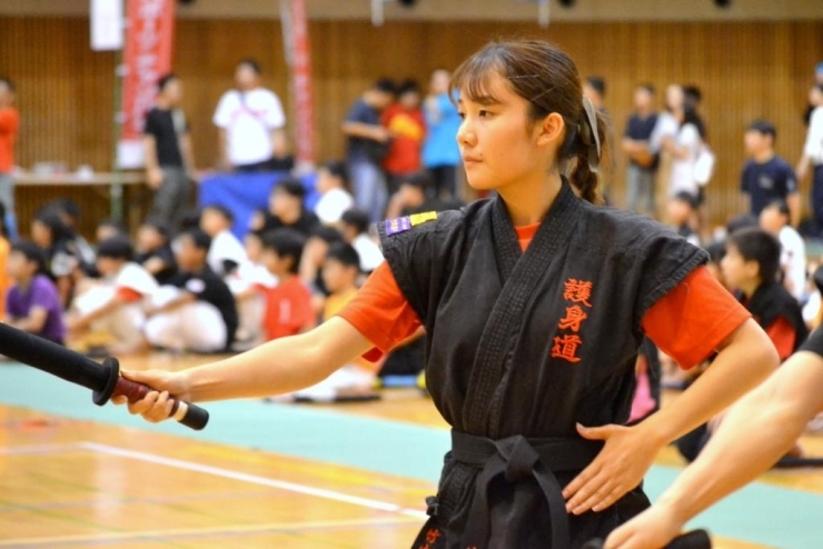 二刀大学以上女子で優勝した竹中優生選手。<br>なんと大阪国際大学短期大学部（守口市藤田町）に在学！<br>（写真は基本動作を行う竹中選手）