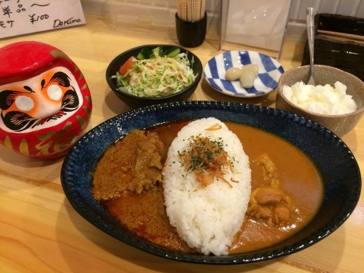 Curry set【あいがけカレー・サラダ・ラッシー】￥1050