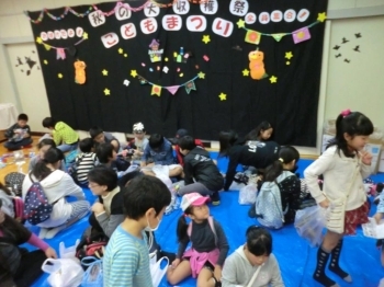 あいにくの雨でしたが、館内でも楽しく♪