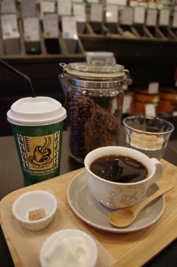 一杯ずつハンドドリップで丁寧に淹れた香り高いコーヒーをどうぞ「CAMBLEM グリーン珈琲焙煎所 市川店」
