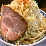 【ラーメン万人家　川崎店】二枚看板メニューで支持されるラーメン屋さんでランチ