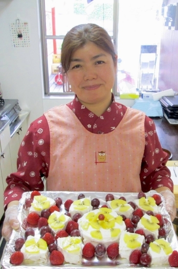 手作りケーキでお祝いです♪「デイサービス 金太郎」