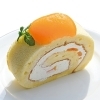 びわのロールケーキ