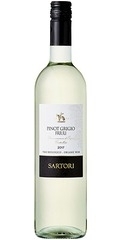 カーサ・ヴィニコラ・サルトーリ<br>ピノ・グリージョ オーガニック<br>イタリアでオーガニックワインの認定を受けたピノ・グリージョ種のワイン。青リンゴや洋ナシなどの爽やかな香り。柔らかい口当たりと余韻に感じる心地良い苦味が魅力です。