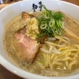 『初志貫徹』山梨で味噌ラーメンといえばここ！【甲府市高畑】