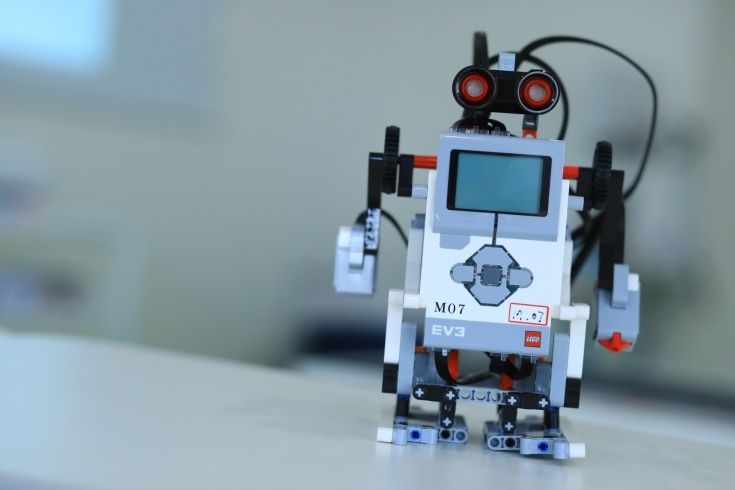 「子供向けロボットプログラミング教室 ロボ団 瑞江校」プログラミングを通じて、つよくしなやかに生きる力を育みます。