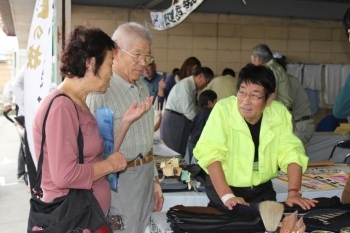 以前、生地を購入し型紙を作った方も遊びに来てくださいました