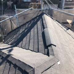屋根カバー・葺き替え工事