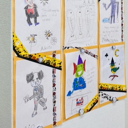 中級グループの作品は壁に飾りました♪「ハロウィン 2020　【伊丹の幼児・小学生・中学生指導塾　本物の国語・英語を学ぶ】」