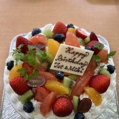 本日のお誕生日ケーキ