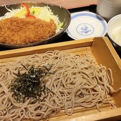 【盛岡市】なんぶの郷／ざるそばと八幡平ロースかつセット（税込み1,430円）