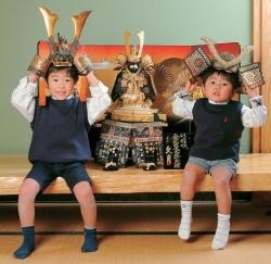 五月人形が飾られた部屋「日本料理 四季乃 一つ葉」