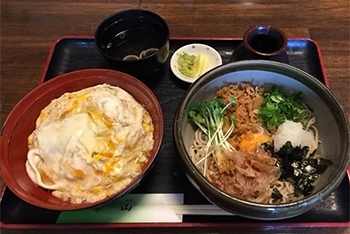 おろしセット（おろしそば・玉子丼）「茶山（さやま）」