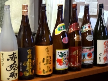 料理に合った日本酒も揃っています「浜焼旬菜居酒屋 矢波」