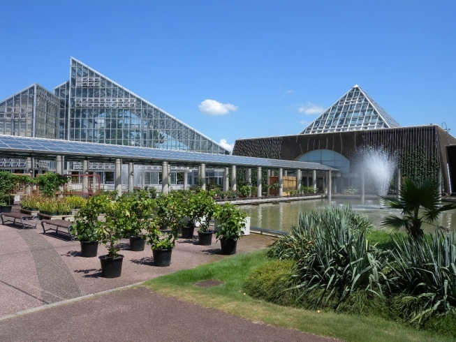 「富山県中央植物園」1年を通して植物が楽しめます